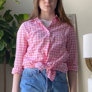 Vineyard vines button up t-shirt